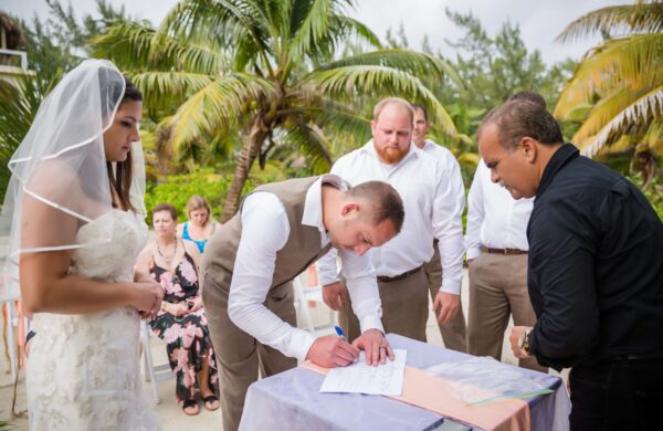 Applying for a Marriage License in Belize